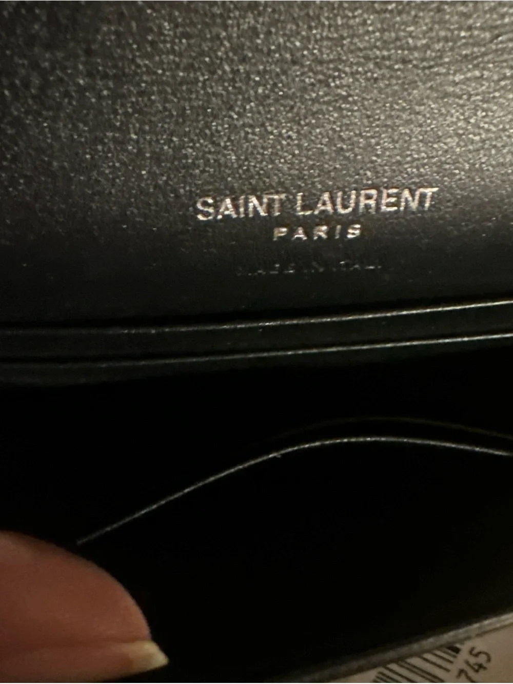 Yves Saint Laurent Cassandra Wallet Patent Calfskin with Silver YSL Emblem - Picture 8 of 15